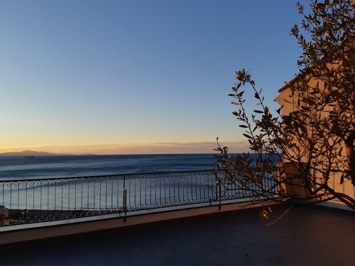 Ferienwohnung Amalfi Coast Emotions Vietri Exterior foto